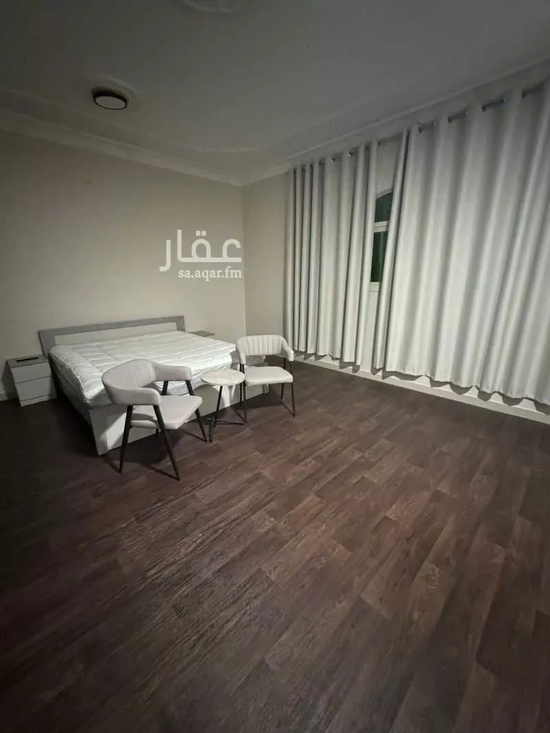 شقة 1 غرف في اشبيلية 3