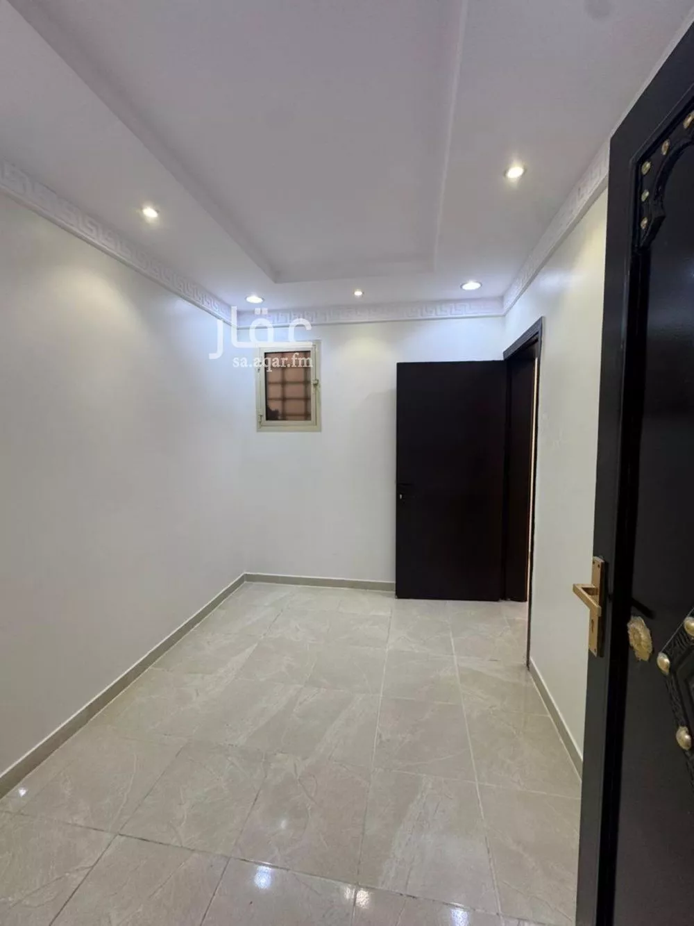 2 bedroom apartment in Al Aziziyah 6