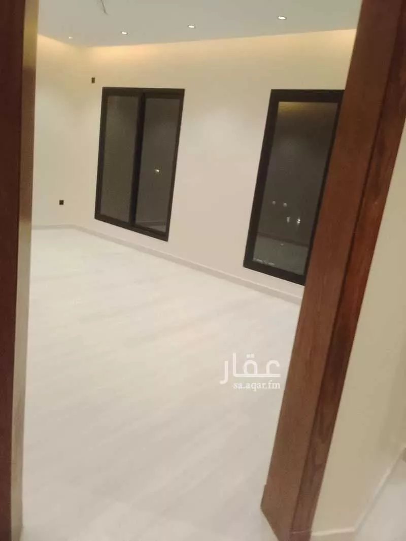 3 bedroom floor in Tuwaiq 4