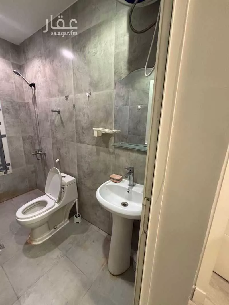 شقة 4 غرف في الزهور، الدمام 8