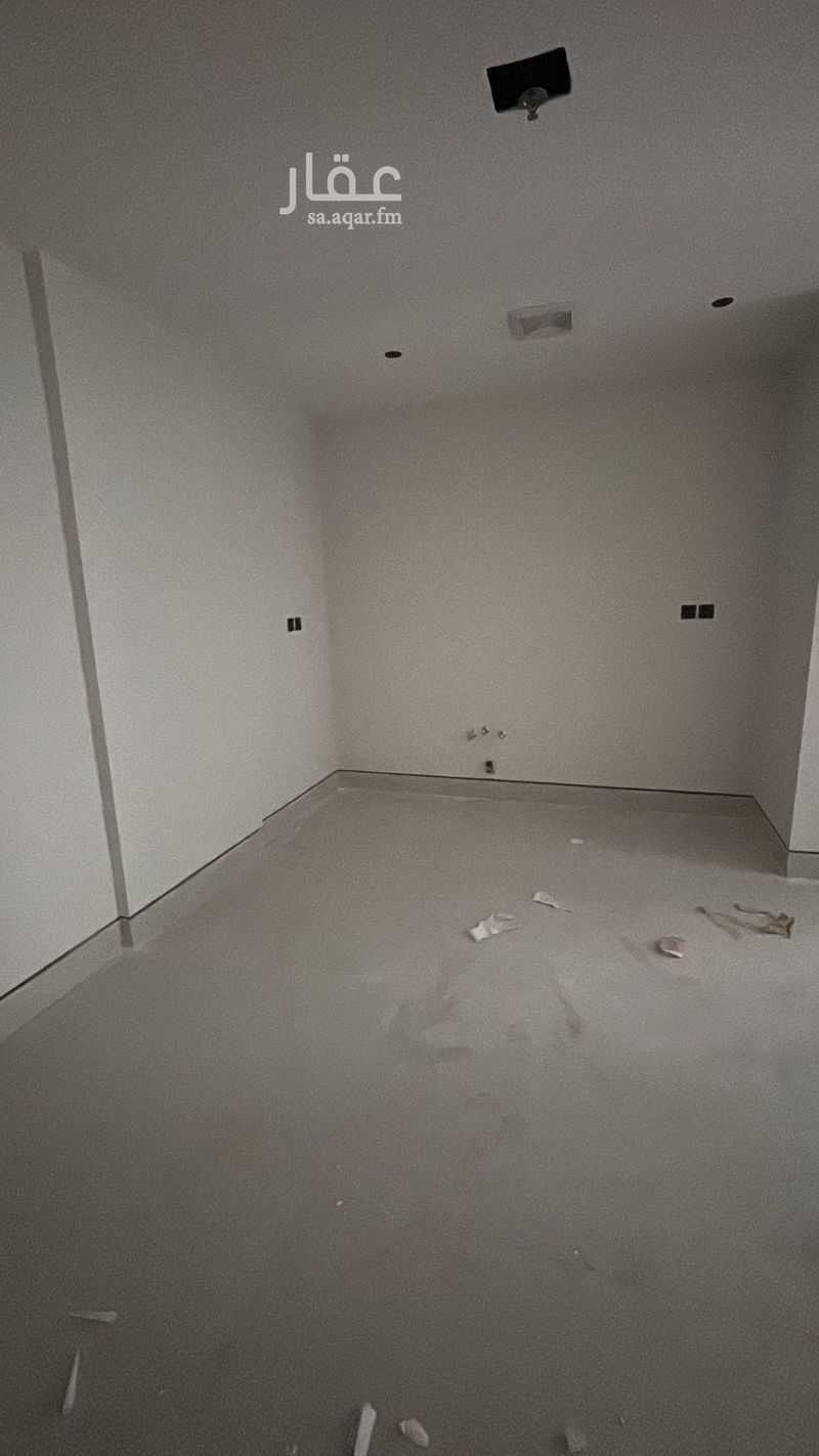 4 bedroom apartment in Az Zuhur, Eastern Province 7