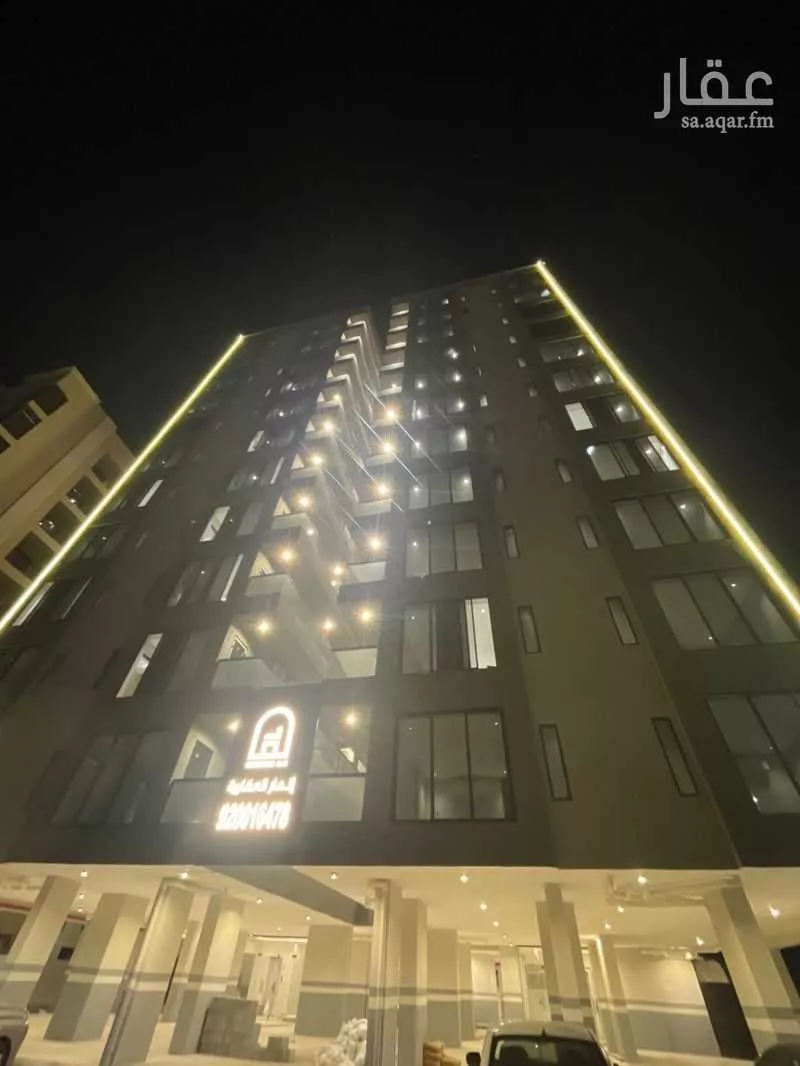 شقة 5 غرف في ضاحية الملك فهد 1