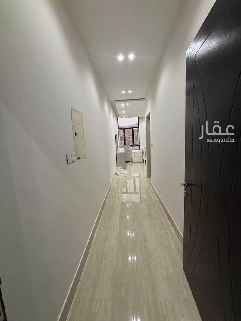 6 bedroom villa in Dahiat King Fahd, Eastern Province 9
