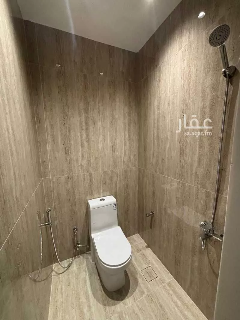5 bedroom apartment in Dahiat King Fahd, Eastern Province 5