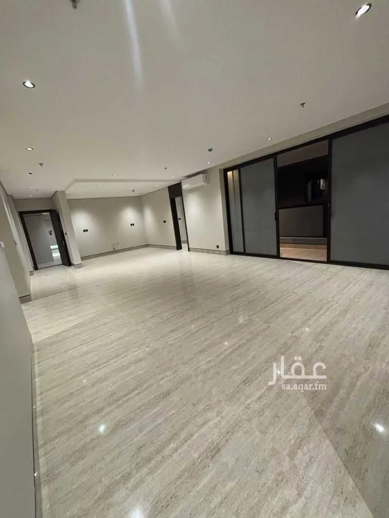 5 bedroom apartment in Dahiat King Fahd, Eastern Province 12