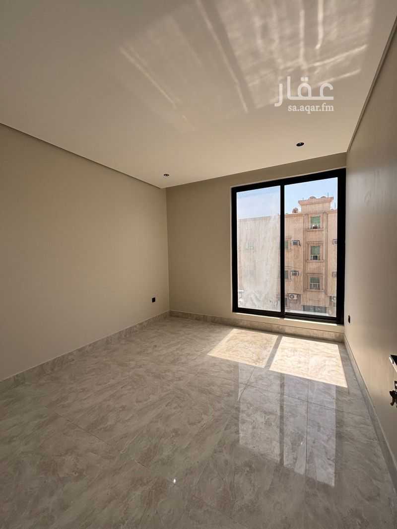 4 bedroom apartment in Az Zuhur, Eastern Province 8