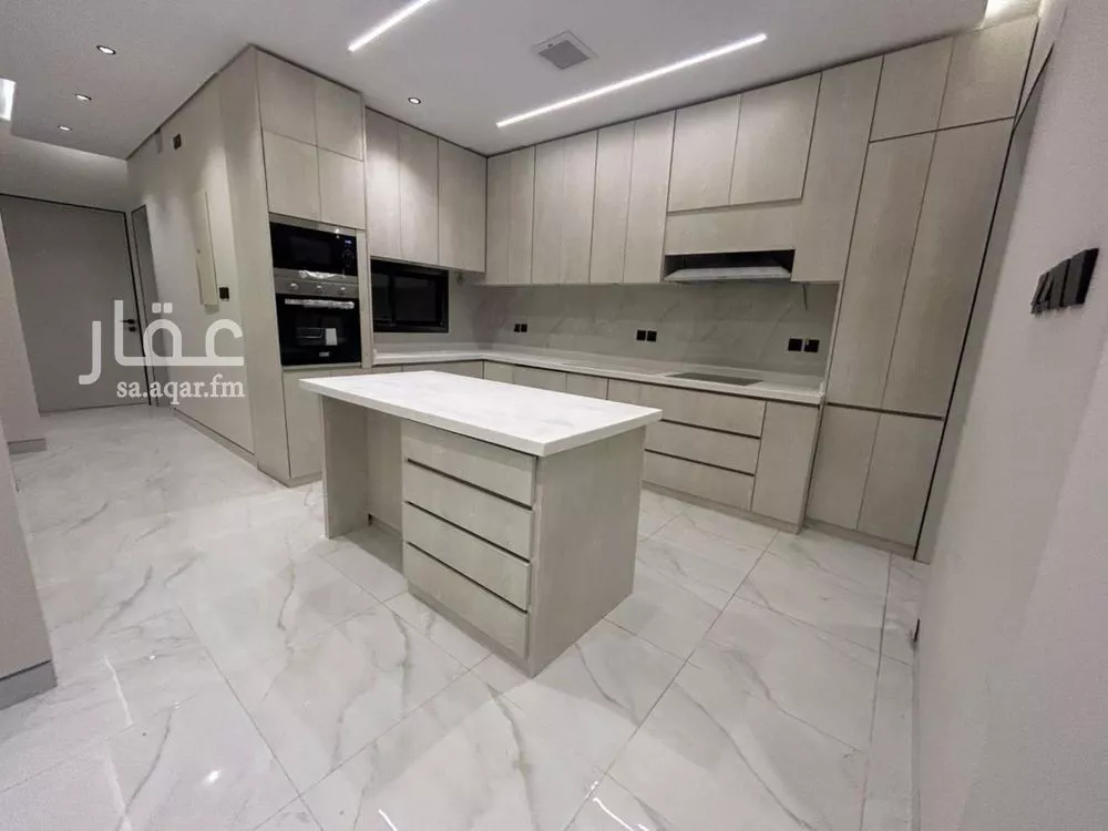 شقة 3 غرف في العارض 2