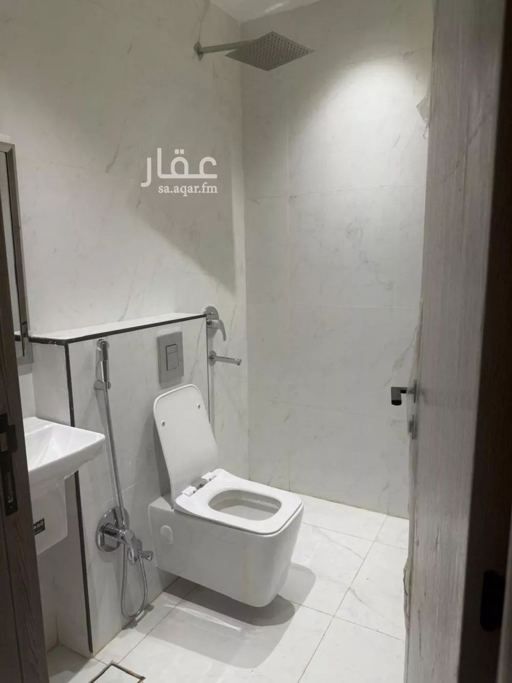 5 bedroom villa in Al Rimal 1