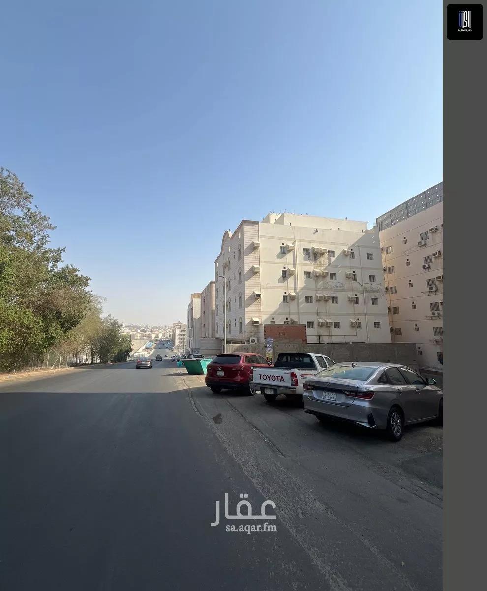 648 sqm land in Al Nakheel 1
