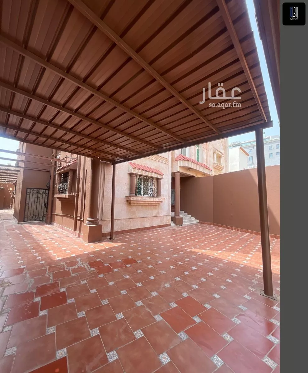 12 bedroom villa in Al Basateen 1