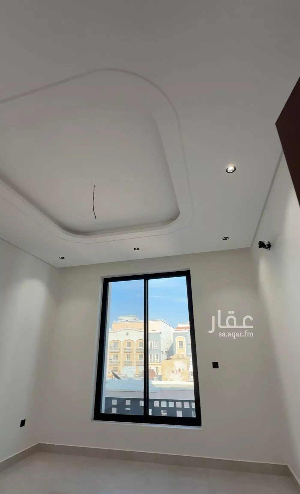 شقة 3 غرف في الروضة 4