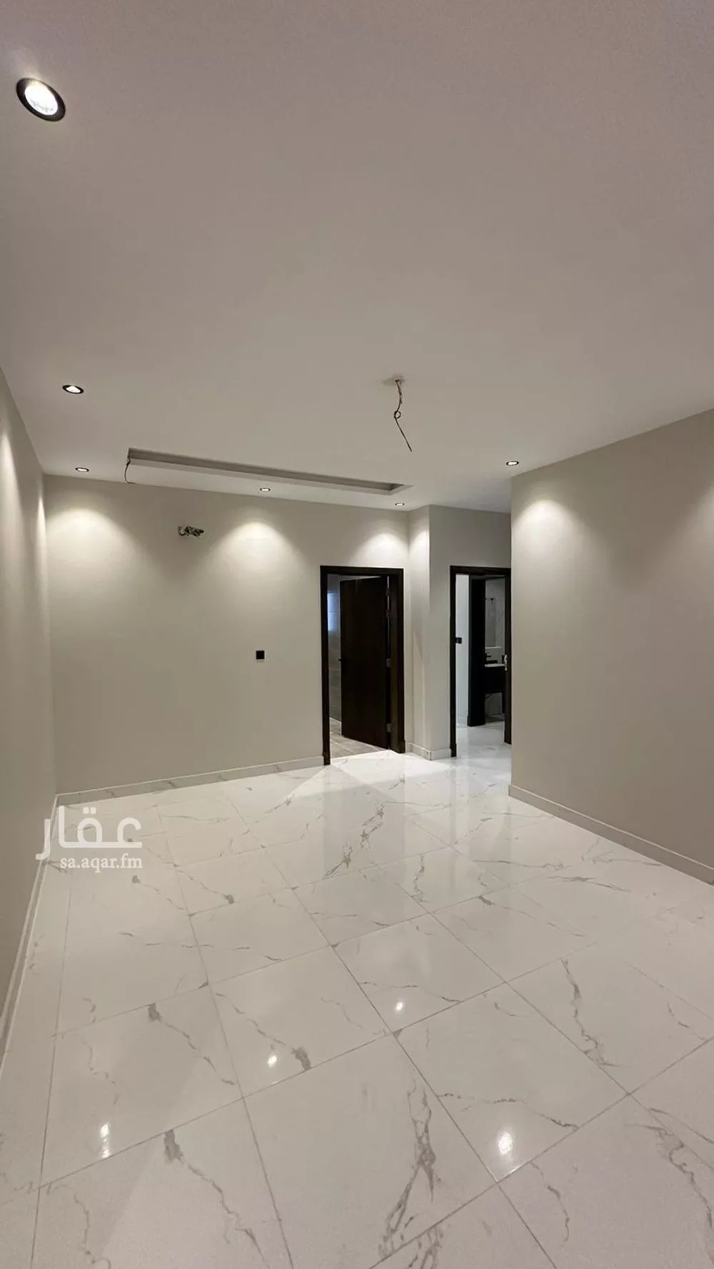 شقة 5 غرف في الصفا 5