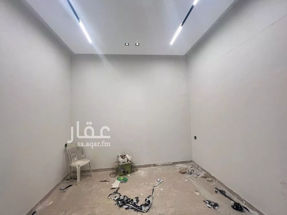 فيلا 5 غرف في الرمال 4