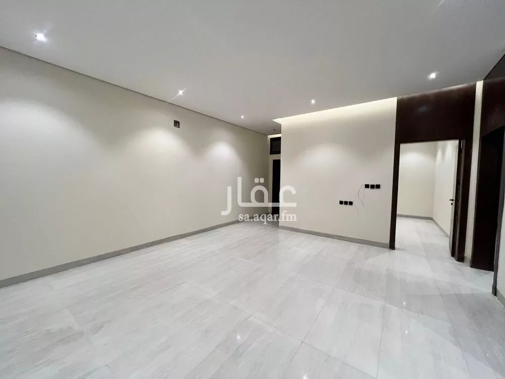 4 bedroom villa in Al Janadriyah, Riyadh 14