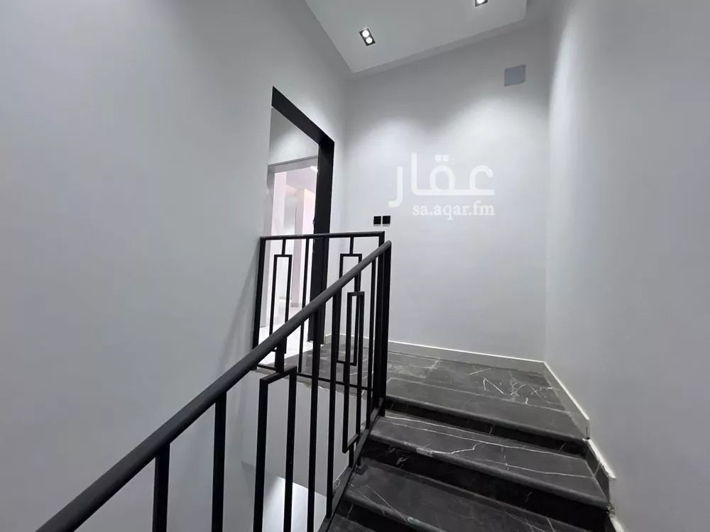 دور 4 غرف في الجنادرية 4