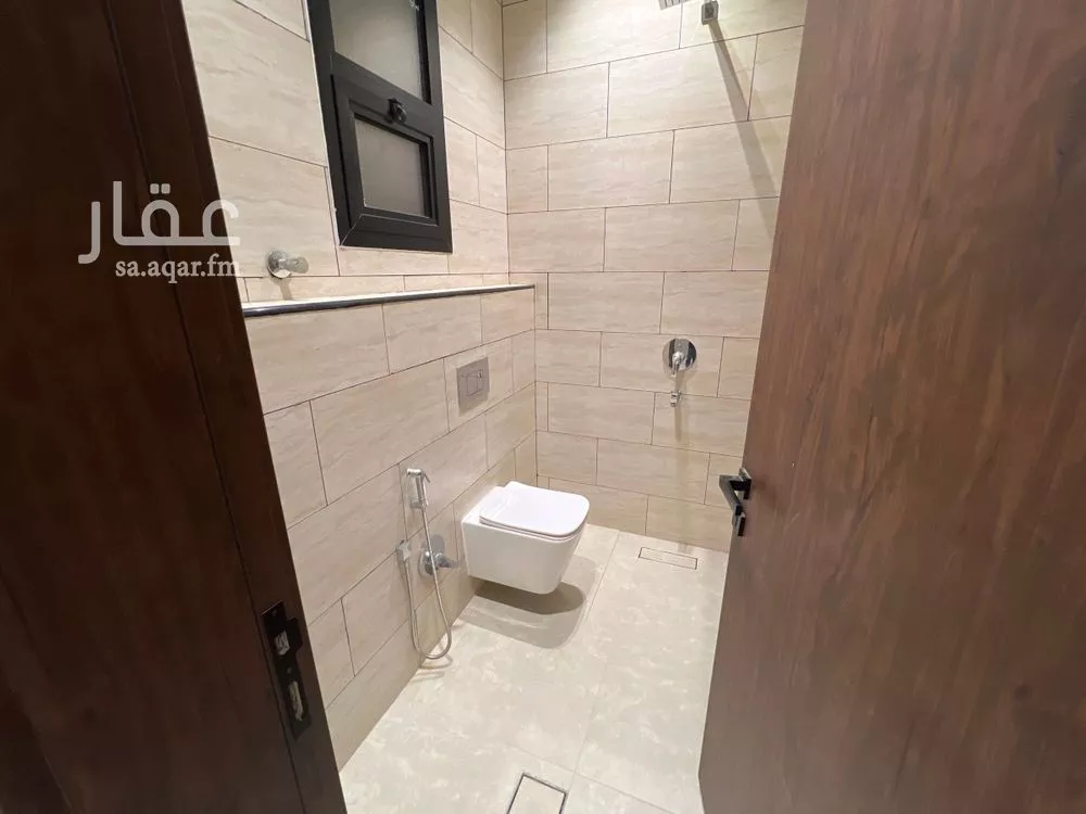 6 bedroom villa in Al Yarmouk, Riyadh 5