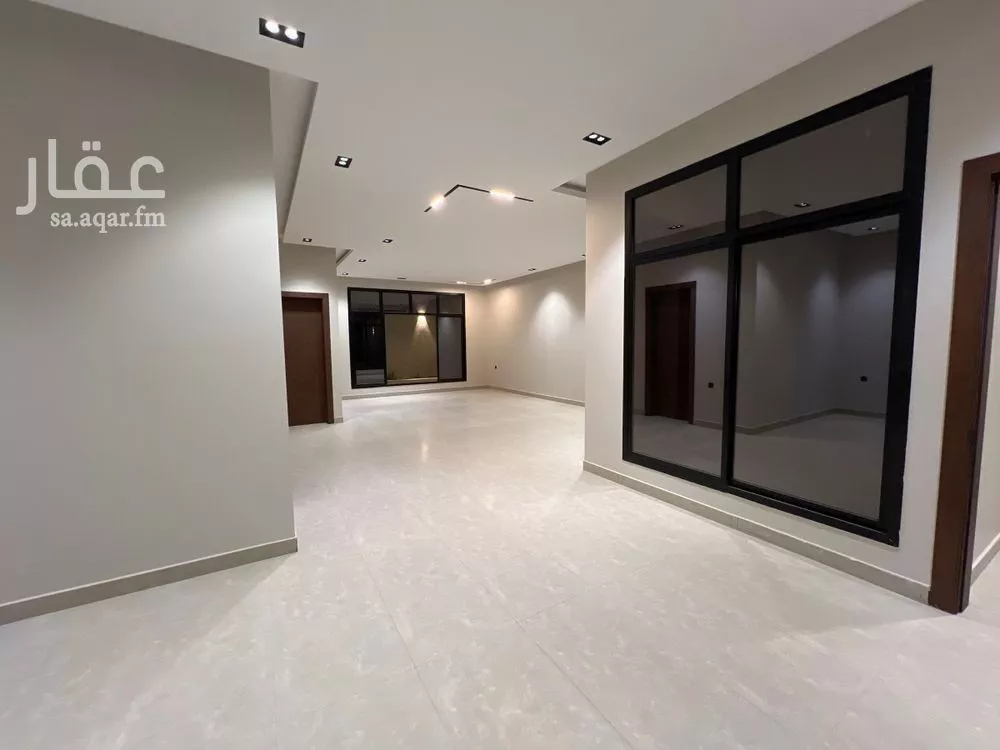 6 bedroom villa in Al Yarmouk, Riyadh 7