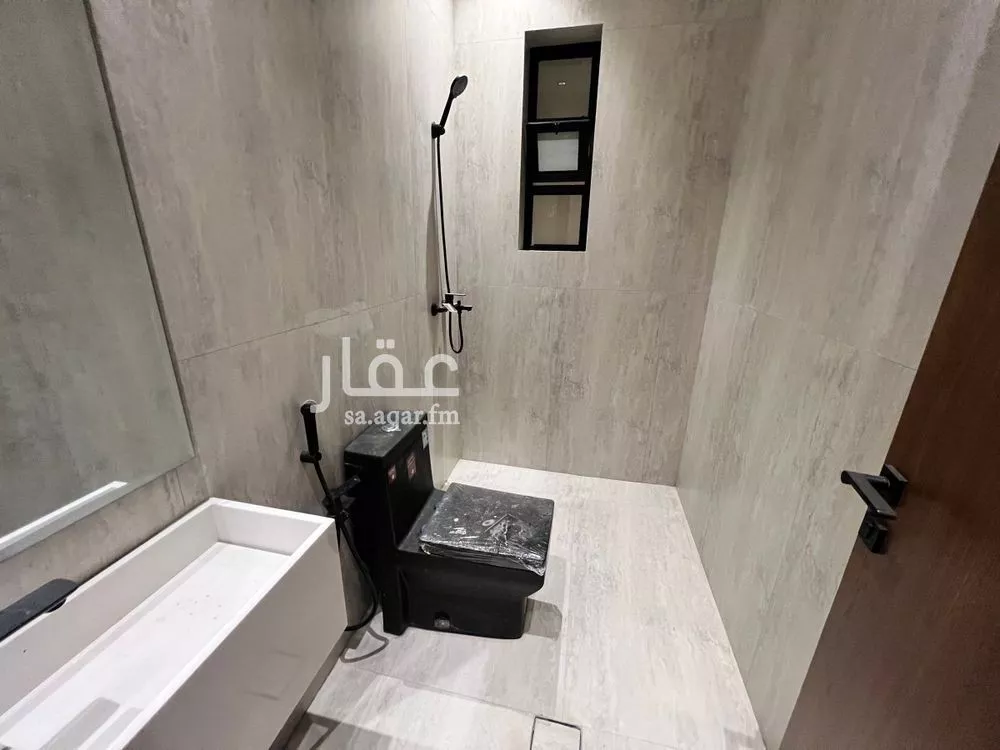 4 bedroom villa in Ash Sharq, Riyadh 14