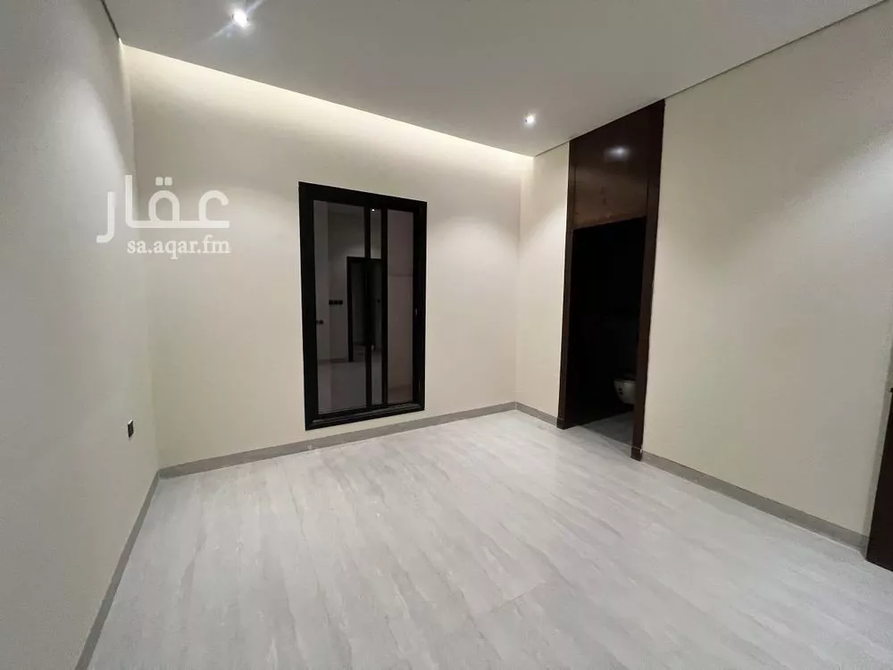 4 bedroom villa in Al Janadriyah, Riyadh 13
