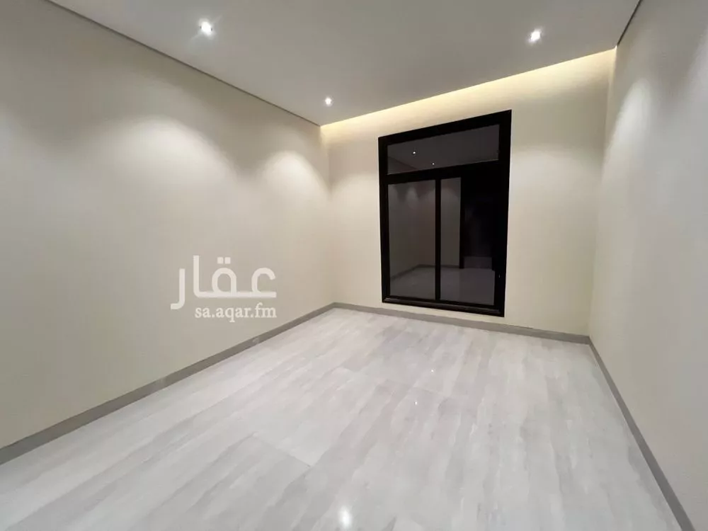 4 bedroom villa in Al Janadriyah, Riyadh 14