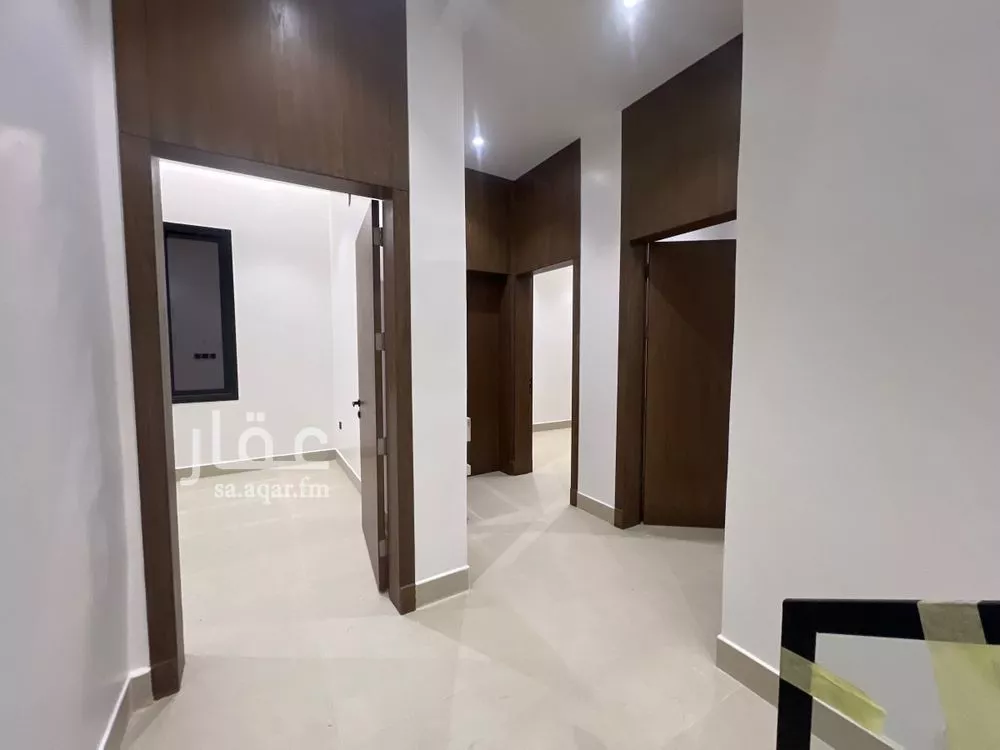4 bedroom villa in Al Maizilah, Riyadh 13