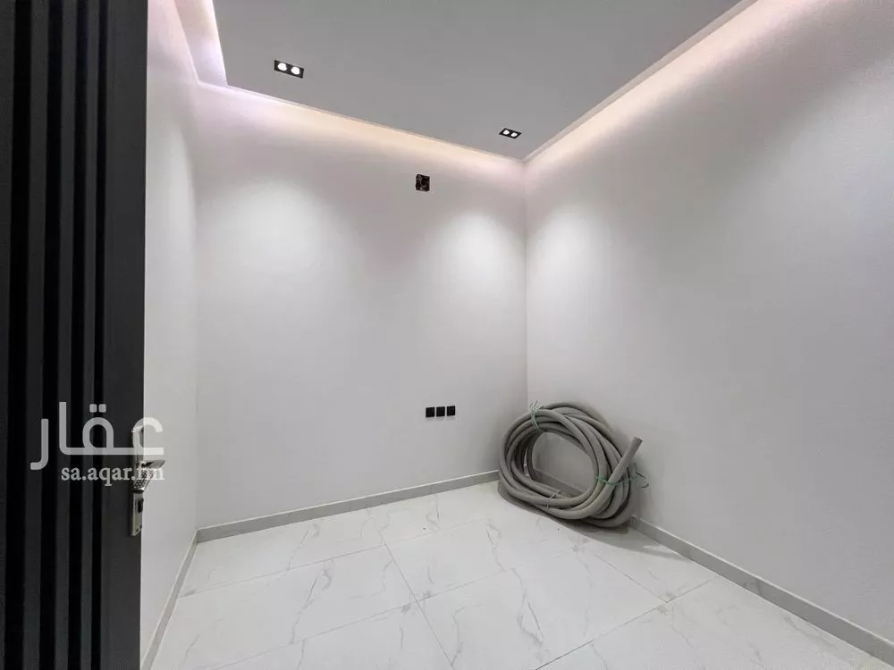 دور 4 غرف في الجنادرية 5