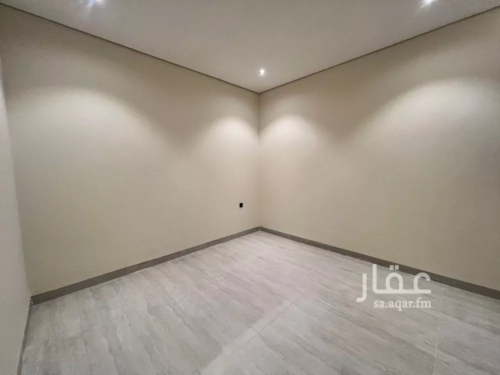 4 bedroom villa in Al Janadriyah, Riyadh 5