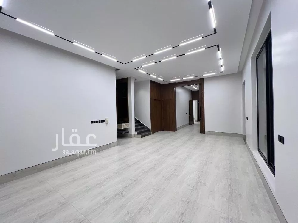 4 bedroom villa in Ash Sharq, Riyadh 13