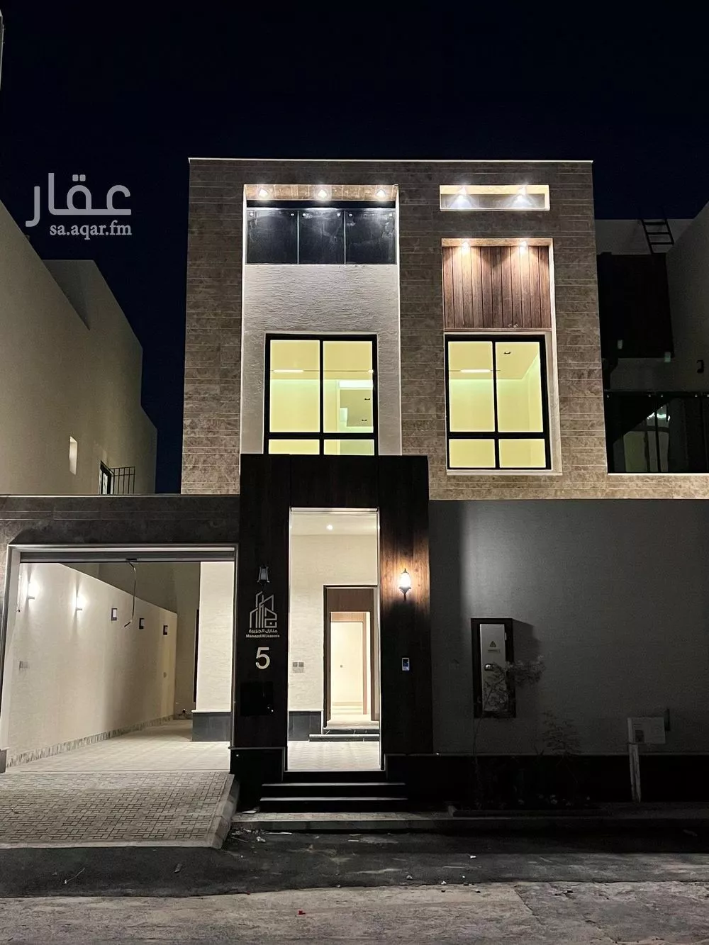 فيلا 5 غرف في الرمال 2