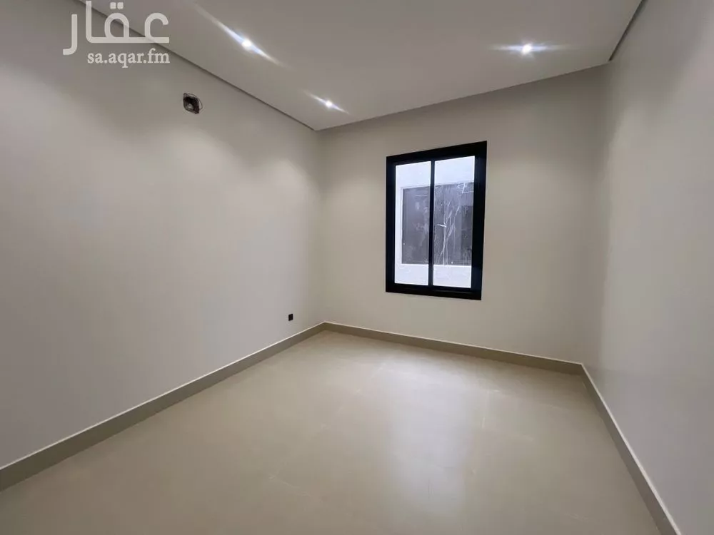 4 bedroom apartment in Al Maizilah, Riyadh 13