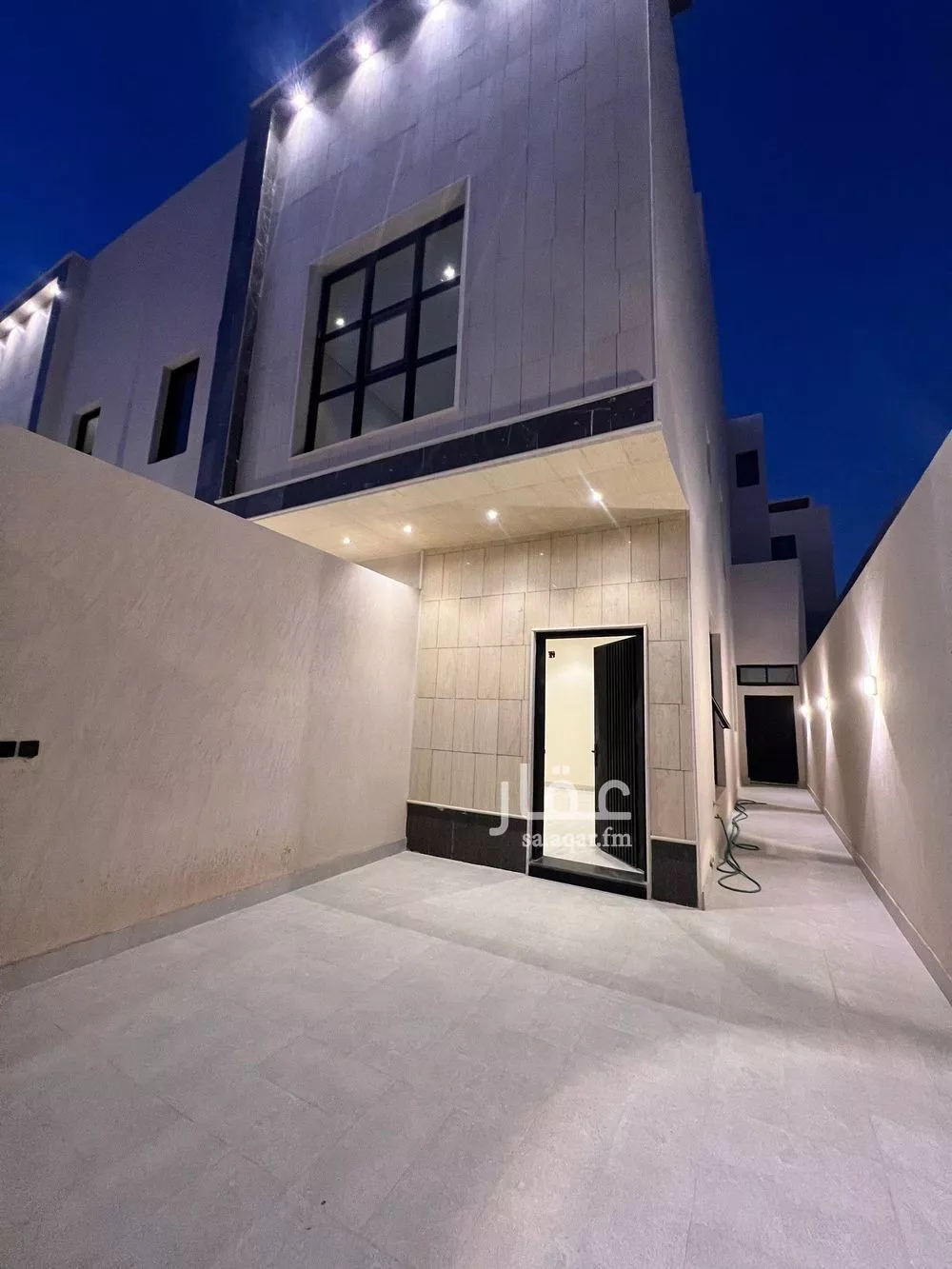 4 bedroom villa in Al Janadriyah, Riyadh 4