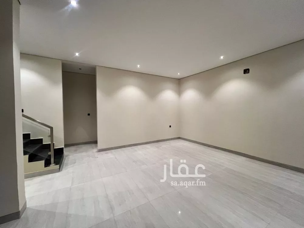 4 bedroom villa in Al Janadriyah, Riyadh 16