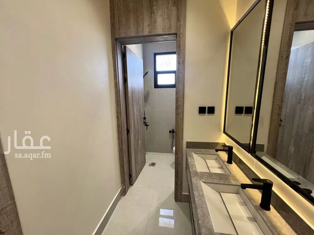 3 bedroom apartment in Al Maizilah, Riyadh 17