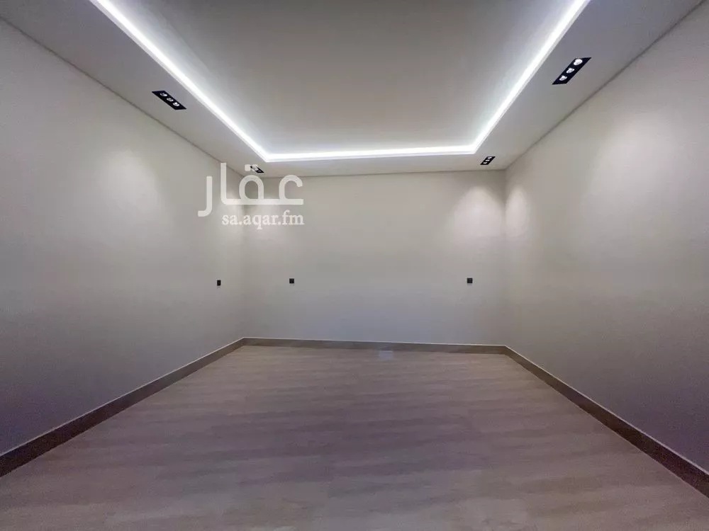 فيلا 5 غرف في الرمال 4