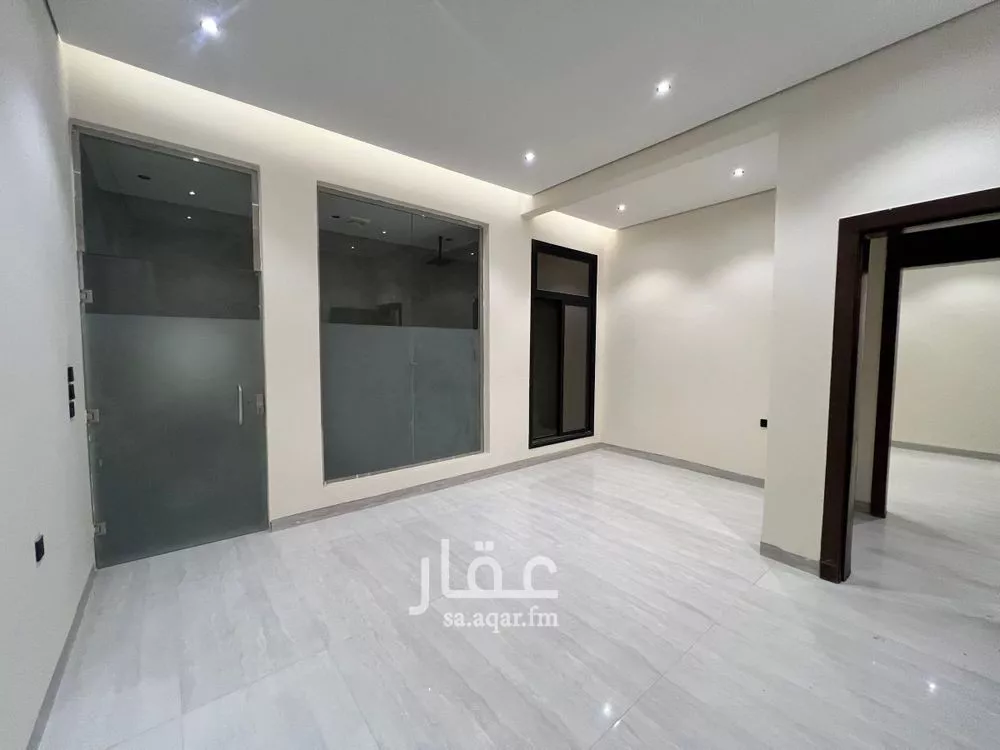 4 bedroom villa in Al Janadriyah, Riyadh 10