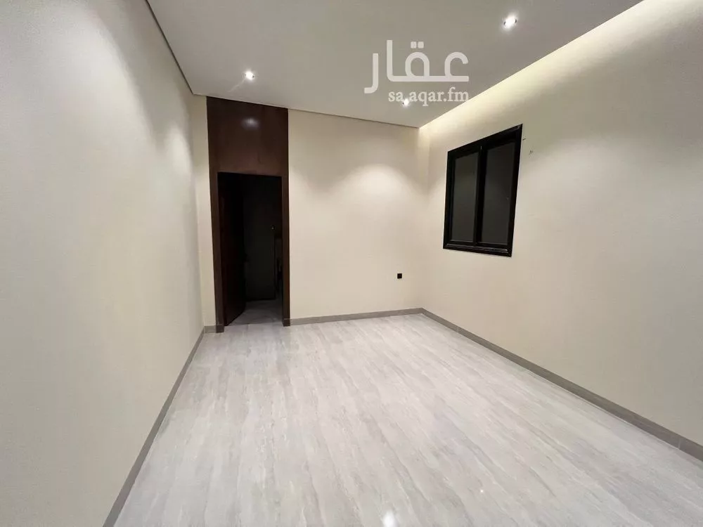 4 bedroom villa in Al Janadriyah, Riyadh 18