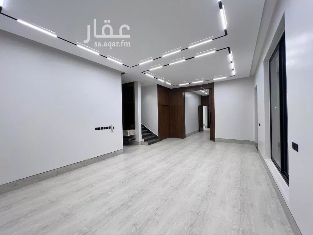 4 bedroom villa in Ash Sharq, Riyadh 7