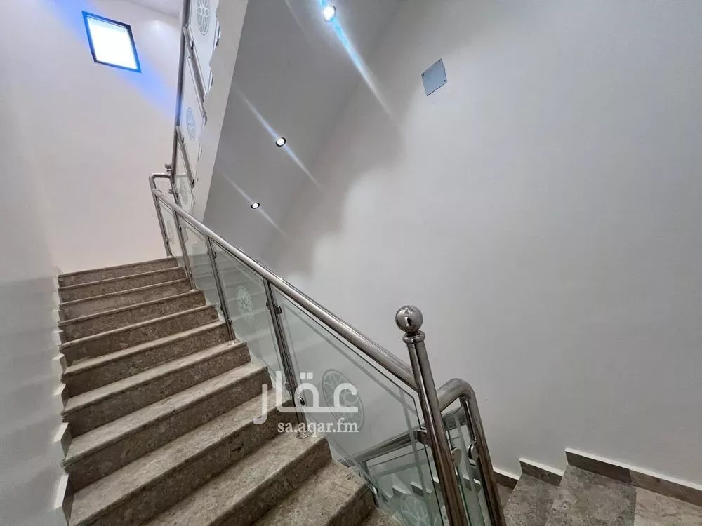 4 bedroom villa in Al Janadriyah, Riyadh 16