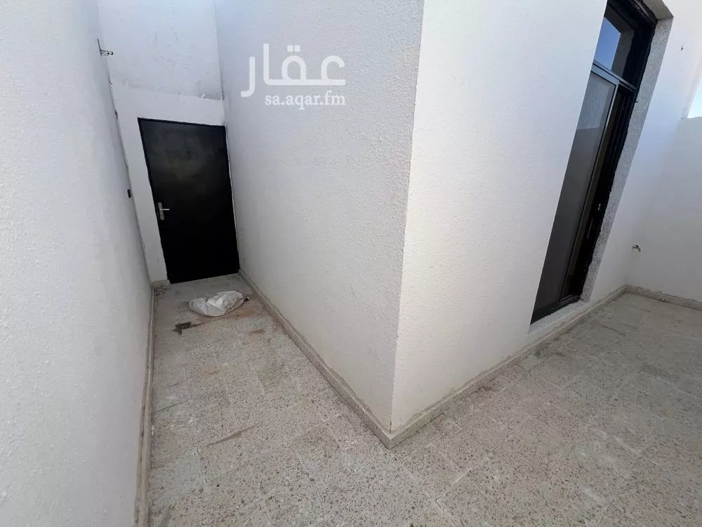3 bedroom apartment in Al Maizilah, Riyadh 15