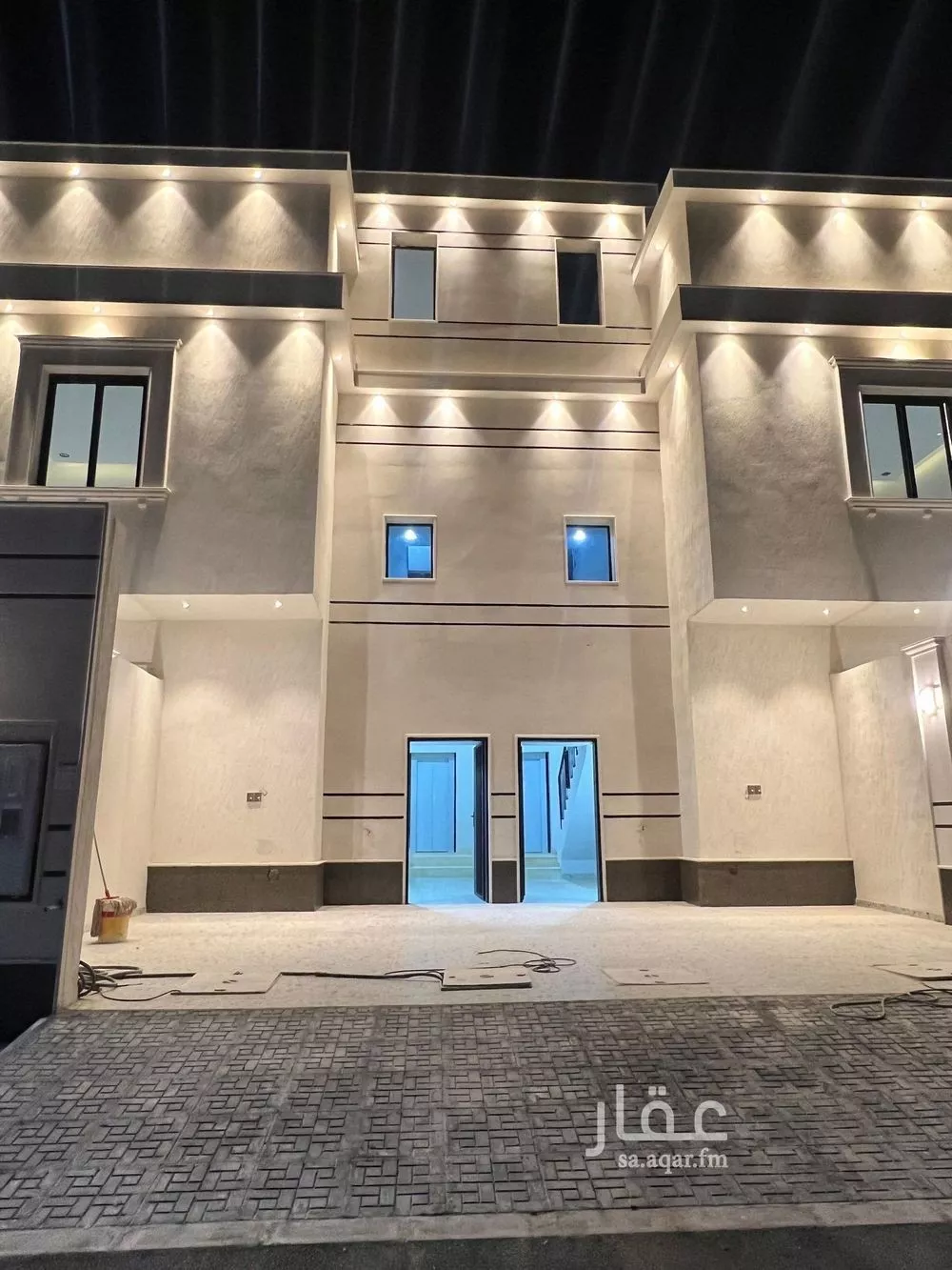 3 bedroom floor in Al Rimal 2