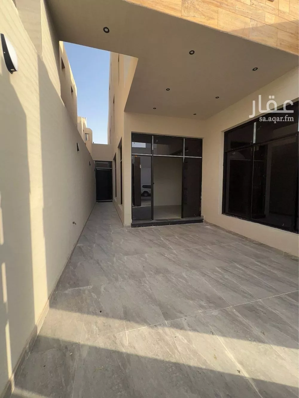 5 bedroom villa in Al Rimal 3