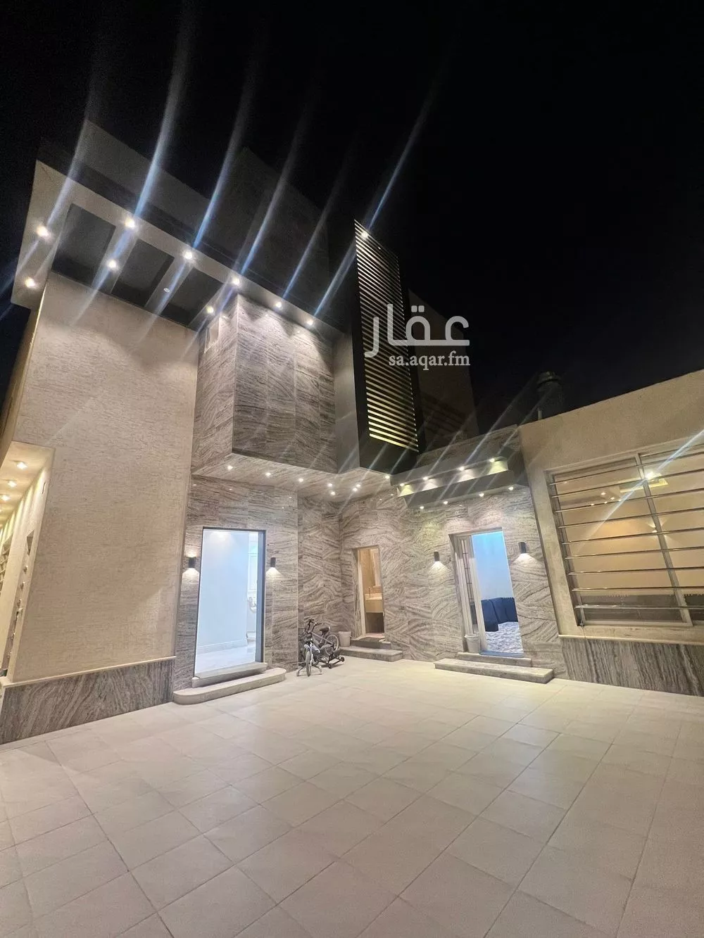 5 bedroom villa in Al Munsiyah 2