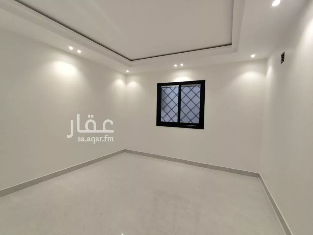 شقة 4 غرف في بدر 2