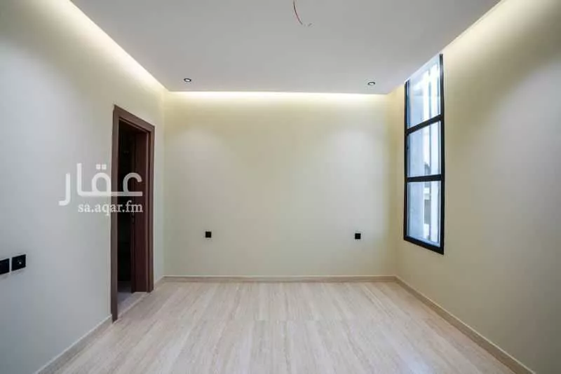 شقة 4 غرف في الروضة 5