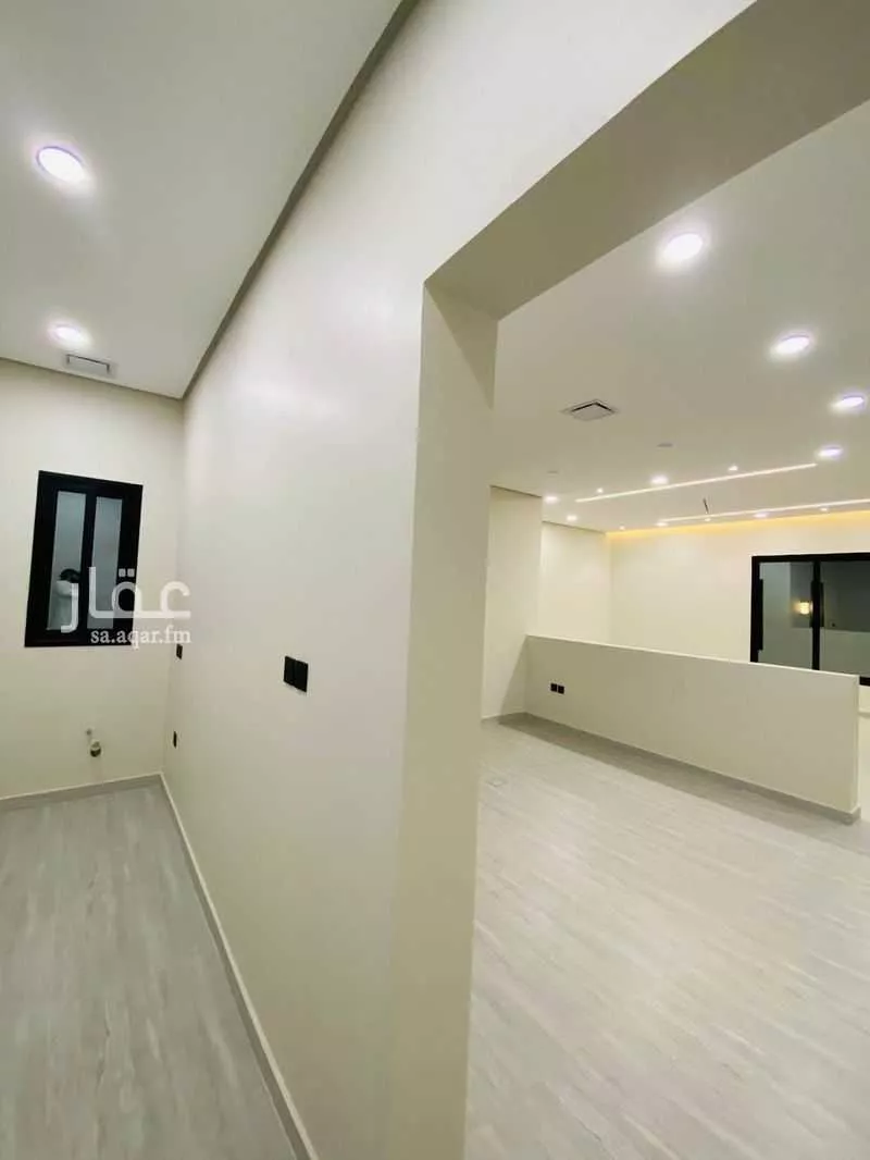 شقة 11 غرف في الامواج 4