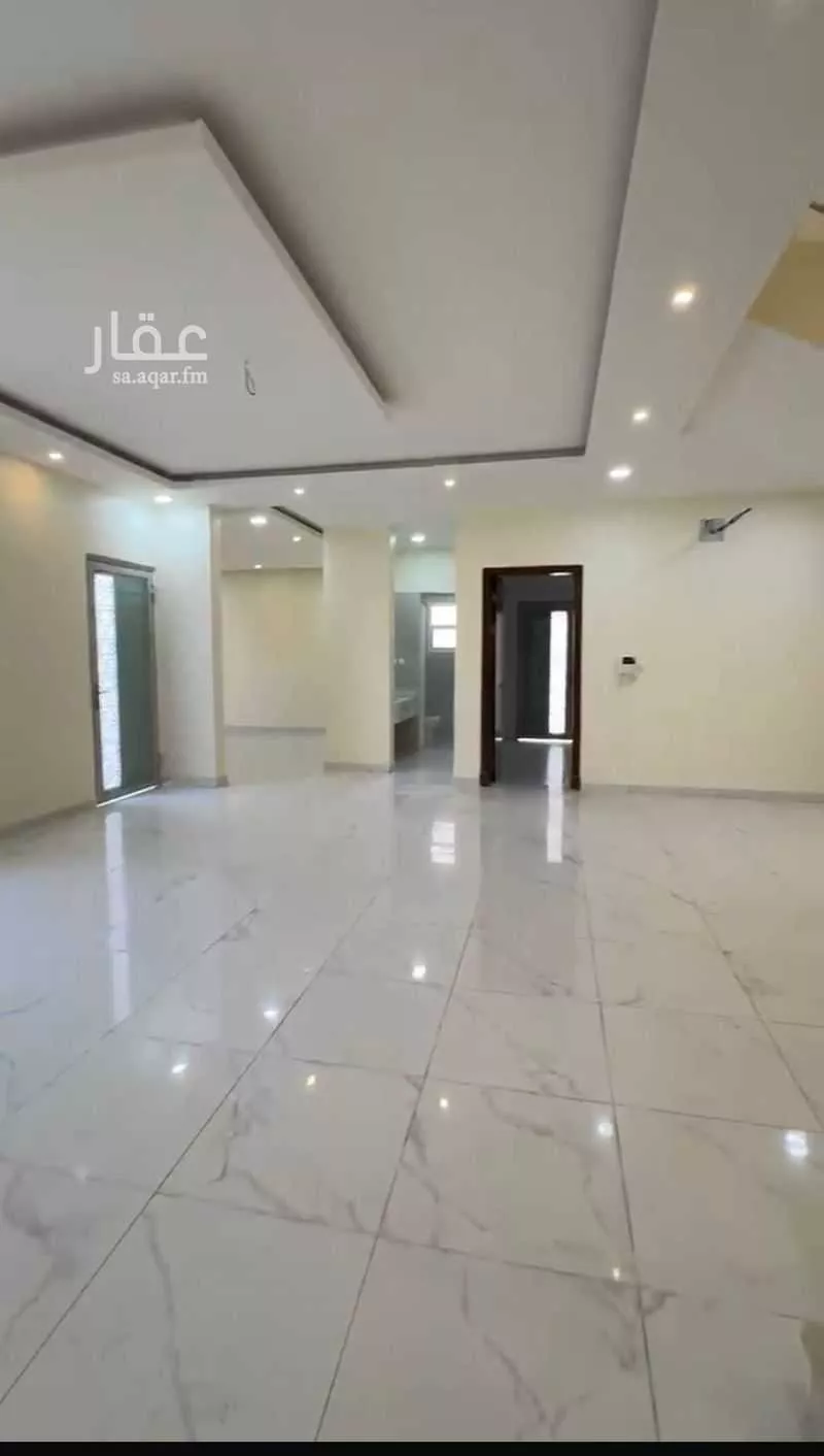 فيلا 6 غرف في الامواج 4