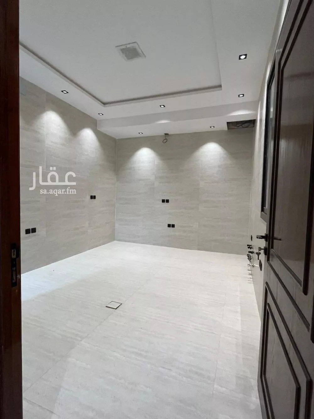 فيلا 5 غرف في المهدية 4