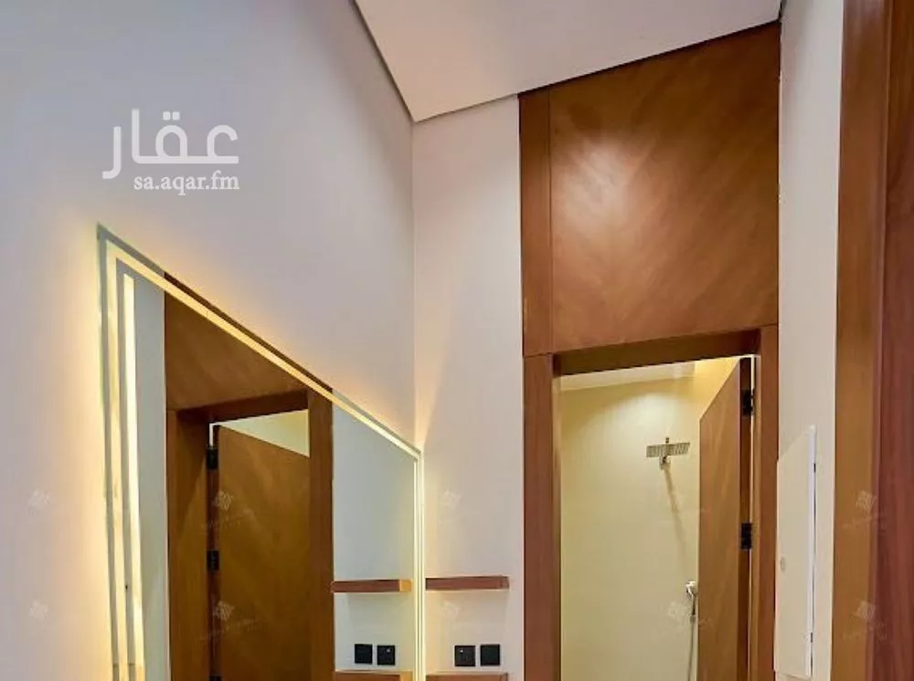 4 bedroom villa in Al Mahdiyyah, Riyadh 18
