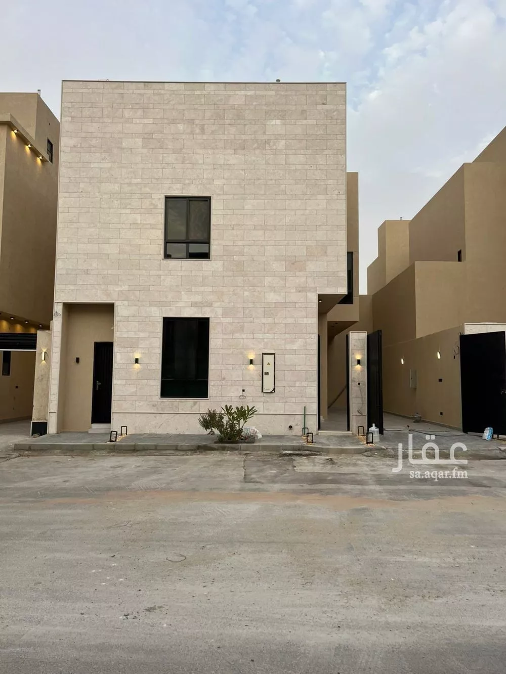 6 bedroom villa in Al Mahdiyyah 3