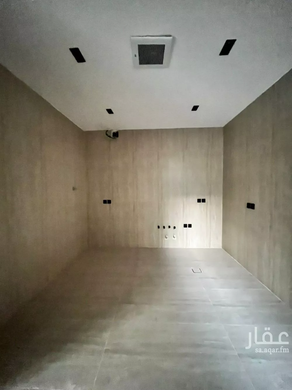 5 bedroom villa in Al Mahdiyyah 4